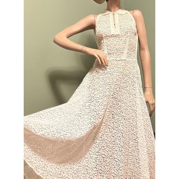 Vintage 1950’s Cream Floral Lace Fit & Flare Sleeveless DRESS - Picture 1 of 9